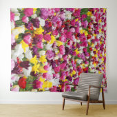 チューリップでいっぱいの畑 タペストリー (インサイチュ(横))