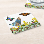 チューリップとデイジー付きバタフライフラワーガーデン スクエアペーパーコースター (アングル)