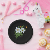 チューリップと水仙の花の黒い背景 ペーパープレート (パーティー)