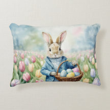 チューリップの牧草地のイースターバニー