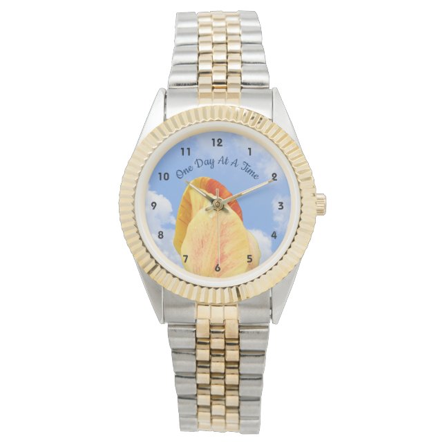 チューリップの花を一度に1日感動的咲かせる 腕時計 (正面)