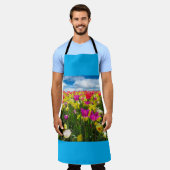 チューリップの花畑 エプロン (着用した状態)