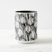 チューリップを白黒で マグカップ (中央)