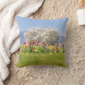 チューリップカラフルとダッフォジルの春の花 クッション (ブランケット)