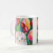 チューリップガーデンにかわいい白カラフル猫かわいらし コーヒーマグカップ (正面左)