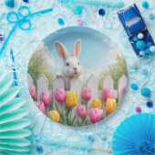 チューリップガーデンのイースターホワイトバニー ペーパープレート (パーティー)