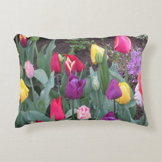 チューリップガーデンアクセント枕 アクセントクッション (正面)