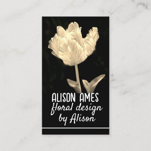 チューリップフローラデザインの花の写真撮影オン黒 名刺 (正面)