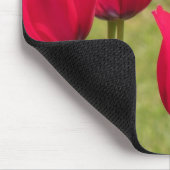 チューリップ付きダークピンクまたはレッドマウスパッド マウスパッド (コーナー)