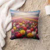 チューリップ鮮やかフィールドイン開花 クッション (ブランケット)