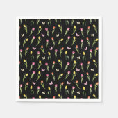 チューリップ＆バタフライ ブラックパターン ブライダルシャワー スタンダードカクテルナプキン (正面)