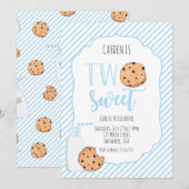 チョコチップクッキーと牛乳瓶と青いストローがデザインされたブルーの「Two Sweet Milk a 招待状 (正面/裏面)