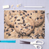 チョコチップクッキーのクローズアップ 薄葉紙 (クラフト)