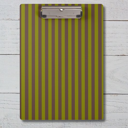 チョコレーストライプのトブラウンとオリーブグリーンの模様 クリップボード