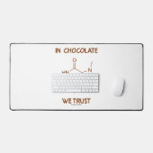チョコレートではテオブロミン分子を信頼する デスクマット (キーボード&マウス)