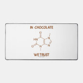 チョコレートではテオブロミン分子を信頼する デスクマット (正面)