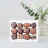 チョコレートの詰め合わせポストカード ポストカード (スタンド正面)