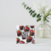 チョコレートイチゴカスタムQR スクエア名刺 (スタンド正面)