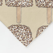 チョコレートエクレイアイスクリームポピュシラルブランクレット フリースブランケット (角)