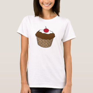 チョコレートカップケーキにチェリー Tシャツ