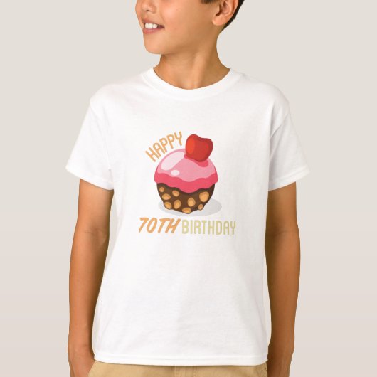 チョコレートケーキと可愛い70歳のデザイン Tシャツ (正面)