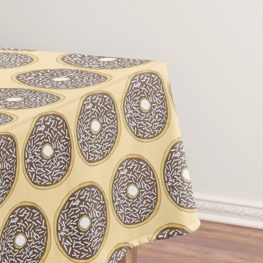 チョコレートフロストココナッツグレーズケーキドーナツ テーブルクロス (インサイチュ)