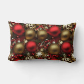 チョコレートブラウンとルビーレッドクリスマスオーナメント ランバークッション (裏面)