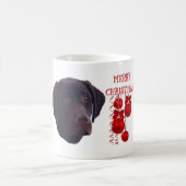 チョコレートラブラドル・レトリーバー犬のクリスマスのコーヒー・マグ コーヒーマグカップ (中央)