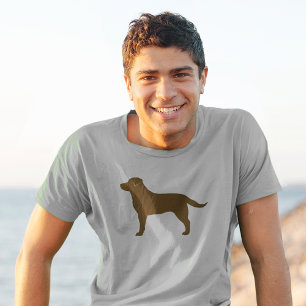 チョコレートラブラドル・レトリーバー犬のブラウンの実験室のシルエッ Tシャツ