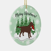 チョコレートラブラドールのクリスマスの常緑樹の雪片 セラミックオーナメント (右)