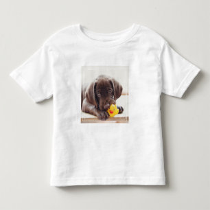 チョコレートラブラドール子犬とトイアヒル トドラーTシャツ