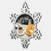 チョコレート詐欺のchurros スノーフレークピューターオーナメント (右)