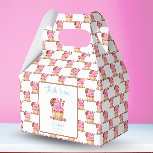 チョコレート赤ちゃんシャワー付き水色ピンクカップケーキ フェイバーボックス