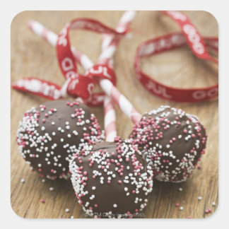 チョコレート3個の棒つきキャンデー スクエアシール