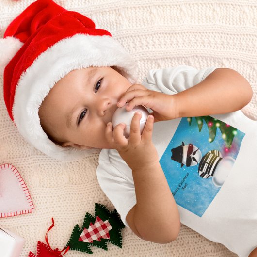 チョロ雪だるまフージュクリスマスツリーライトズスノー ベビーボディスーツ