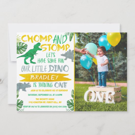 チョンプ&ストンプ!恐竜の少年たち1st誕生日の写真 招待状 (正面)