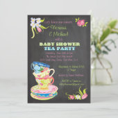 チョークビクトリアンボード重ねティーカップ赤ちゃんシャワー 招待状 (スタンド正面)