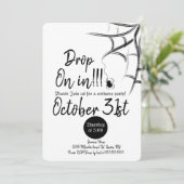 チョークボードスパイダーコスチューム ハロウィン 誕生日 招待状 (スタンド正面)