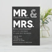 チョークボードチョーク Mr. & Mrs. ウェディングエンゲージメント 招待状 (スタンド正面)