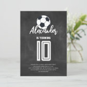 チョークボード サッカー 誕生日パーティー 招待状 (スタンド正面)