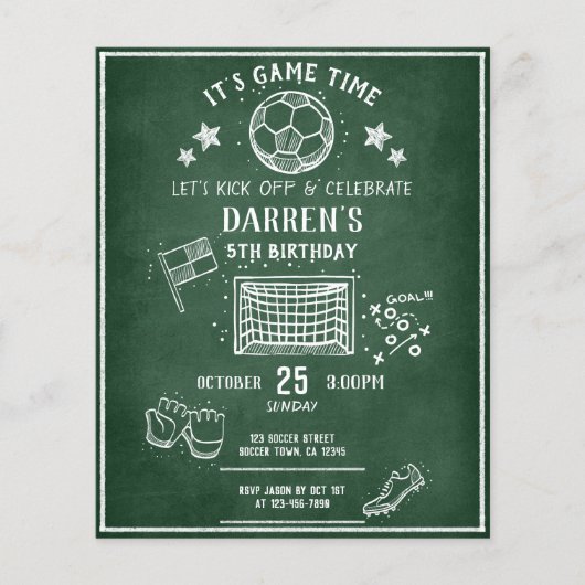チョークモダンボードサッカー予算誕生日招待状 (正面)