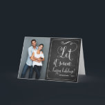 チョーク素朴ボードそれを雪文字ホリデーカード シーズンカード<br><div class="desc">素朴Chalkboard Let It Snowタイポグラフィホリデーカードカスタマイズ可能な休日/クリスマスの写真カー与えドあなたの家族とお友達にスクリプトを特集お洒落。この折り畳まれたホリデーカードはカップルや新しい人に最適結婚です。色も様々。</div>
