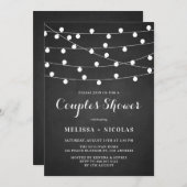 チョーク素朴ボードのストリングライトカップルのシャワー 招待状 (正面/裏面)