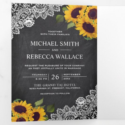 チョーク素朴ボードレースひまわり結婚の写真 三つ折り招待状 (内部最初)