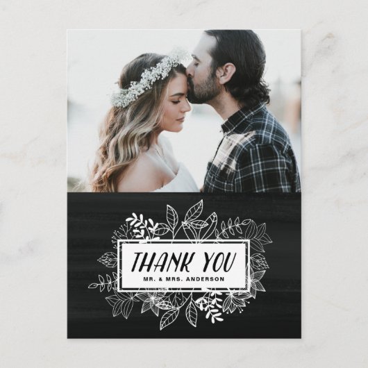 チョーク素朴ボード上のシックな白い花ありがとう ポストカード (正面)