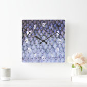 チラチラ光るサケ スクエア壁時計 (ホーム)