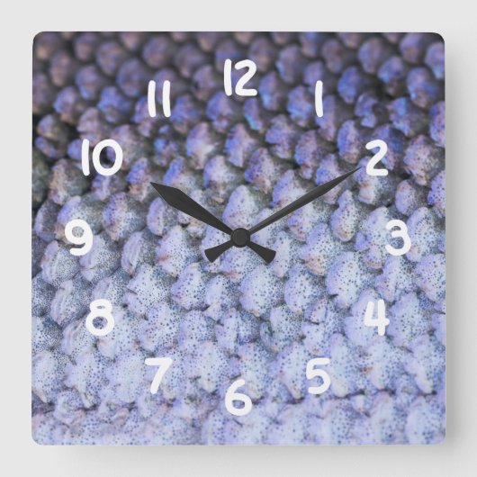 チラチラ光るサケ スクエア壁時計 (正面)
