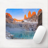 チリのTorres Del Paine国立公園。 マウスパッド (マウス)