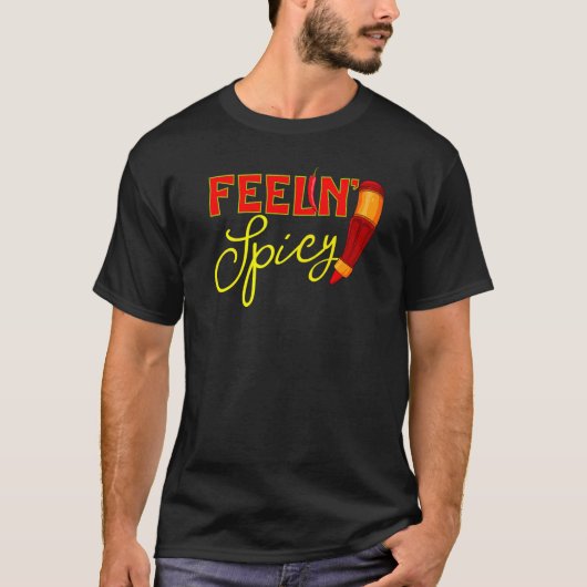 チリペッパーのファンに辛食べさを感じる Tシャツ (正面)