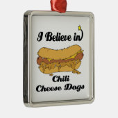 チリ信じチーズの犬を飼う メタルオーナメント (右)